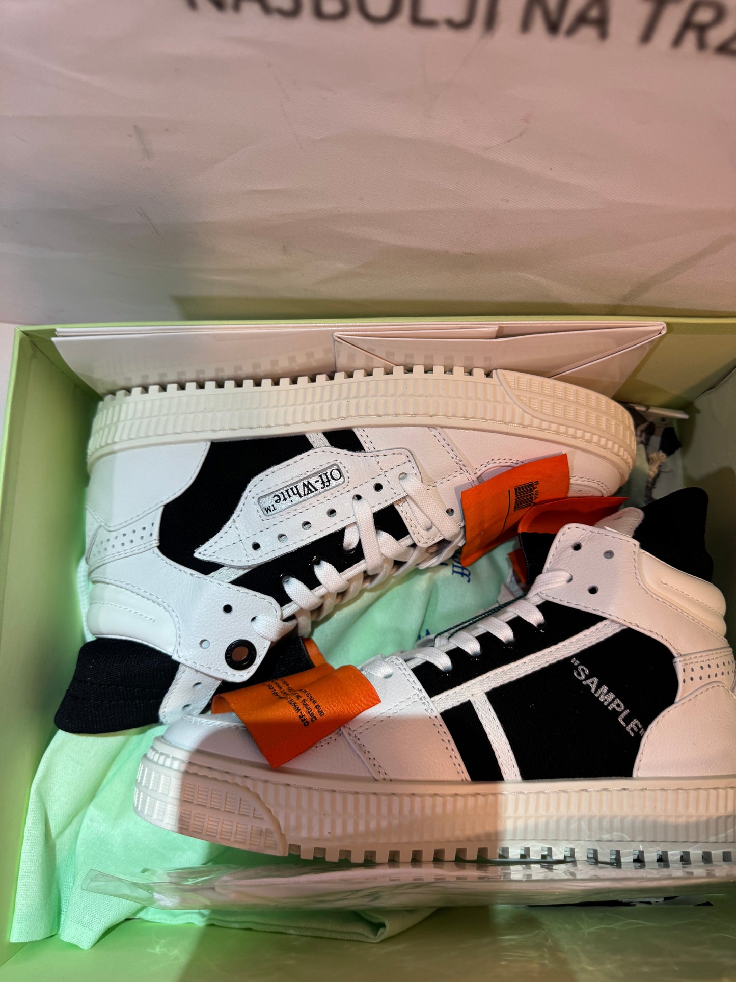 Off White Off Court Black 3.0 tenisice — straga