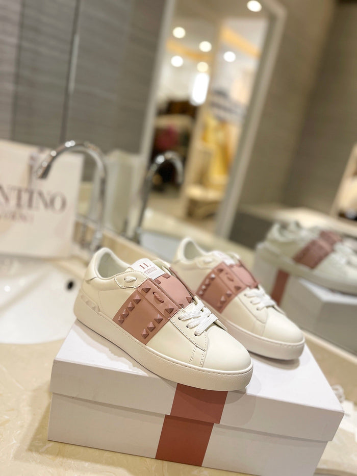 Valentino Low Rose tenisice — bočni prikaz