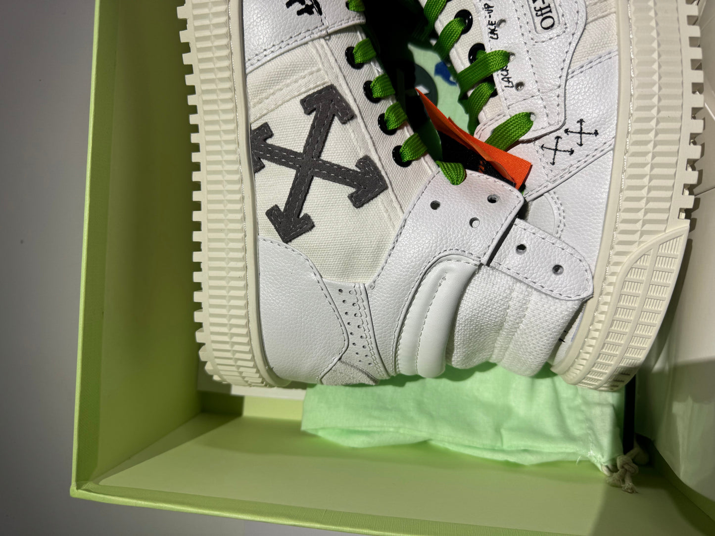 Off White Off Court Green 3.0 tenisice — straga