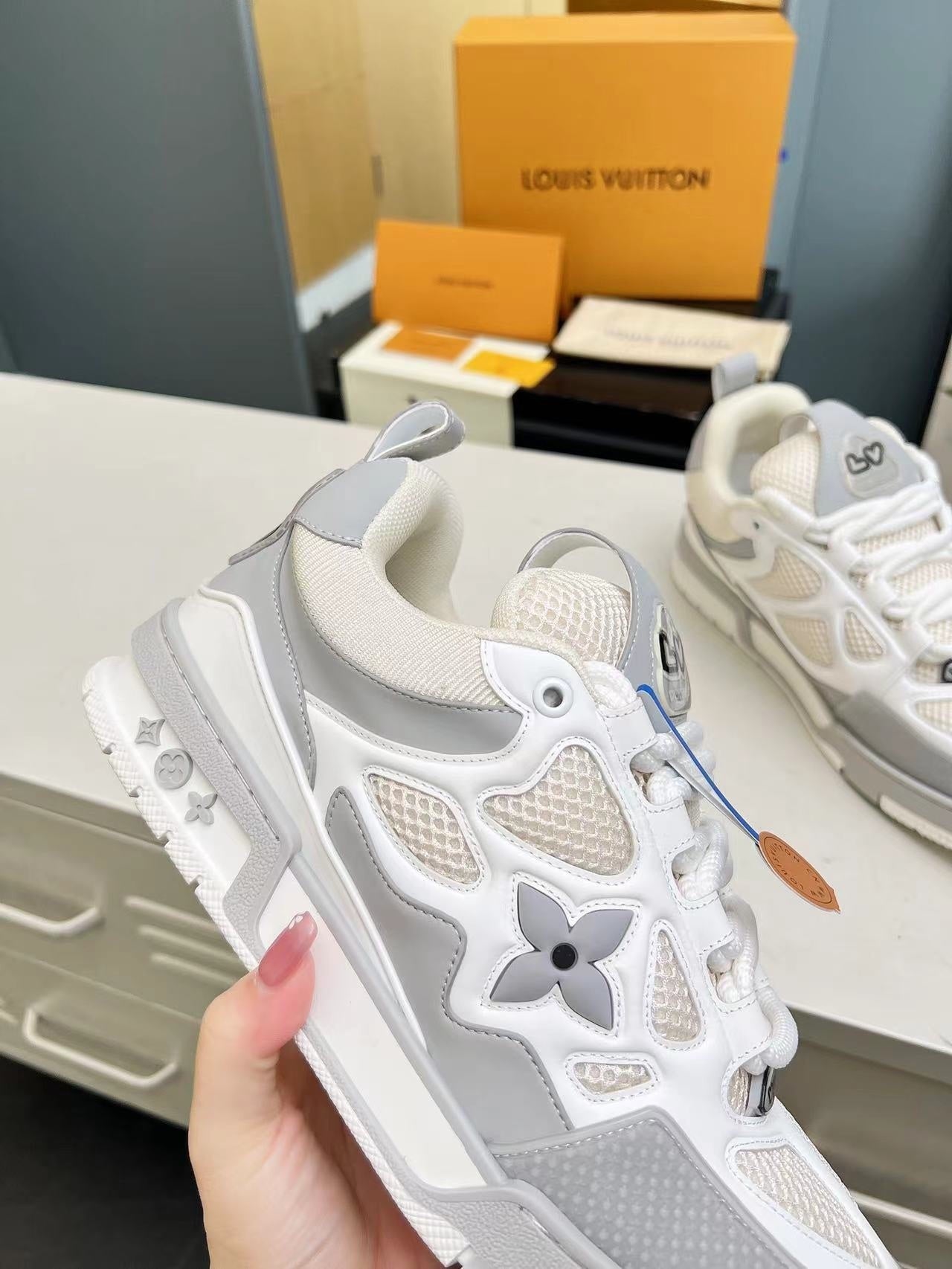 Louis Vuitton Grey tenisice — fotografija 6