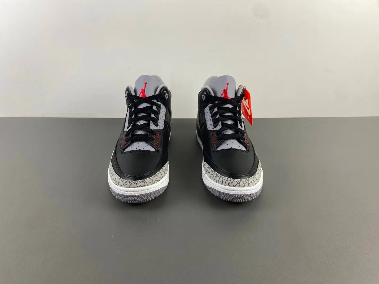 Air Jordan 3 Black Cement tenisice — fotografija 6