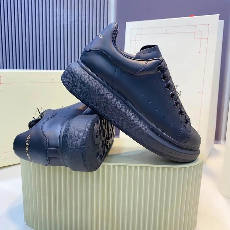 Mc Queen Black tenisice — gornji prikaz