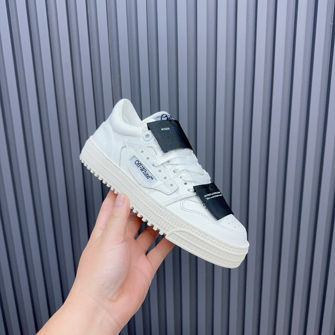Off-White "Off-Court" 3.0 Black Low tenisice — straga