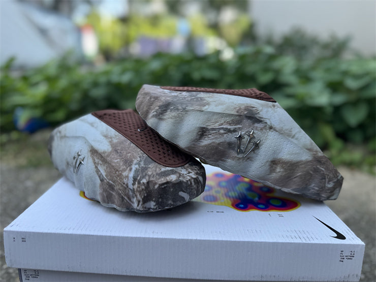 Nike Mind Slides Nocta tenisice — prednji prikaz