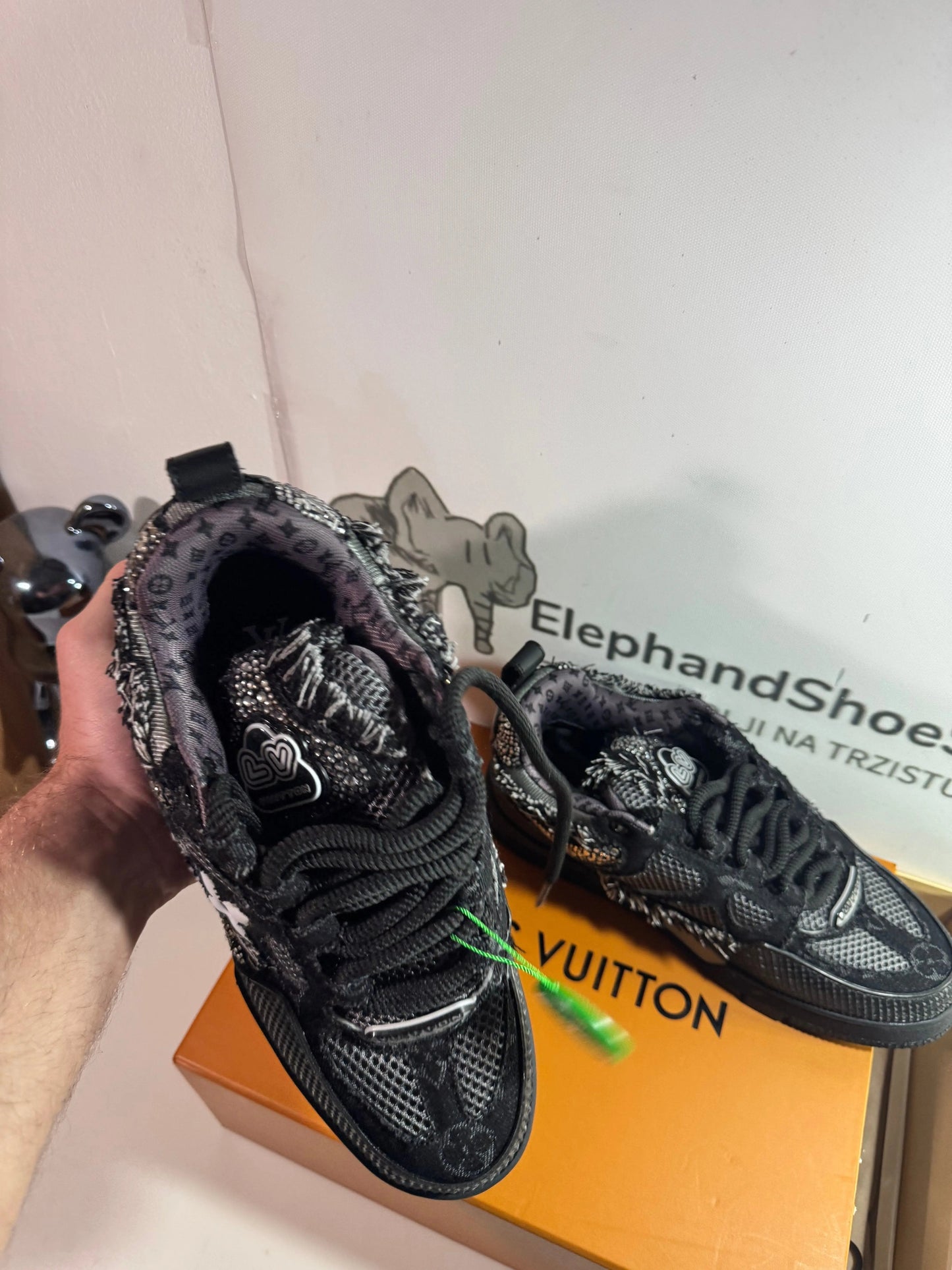 Louis Vuitton Black Sparkle tenisice — straga