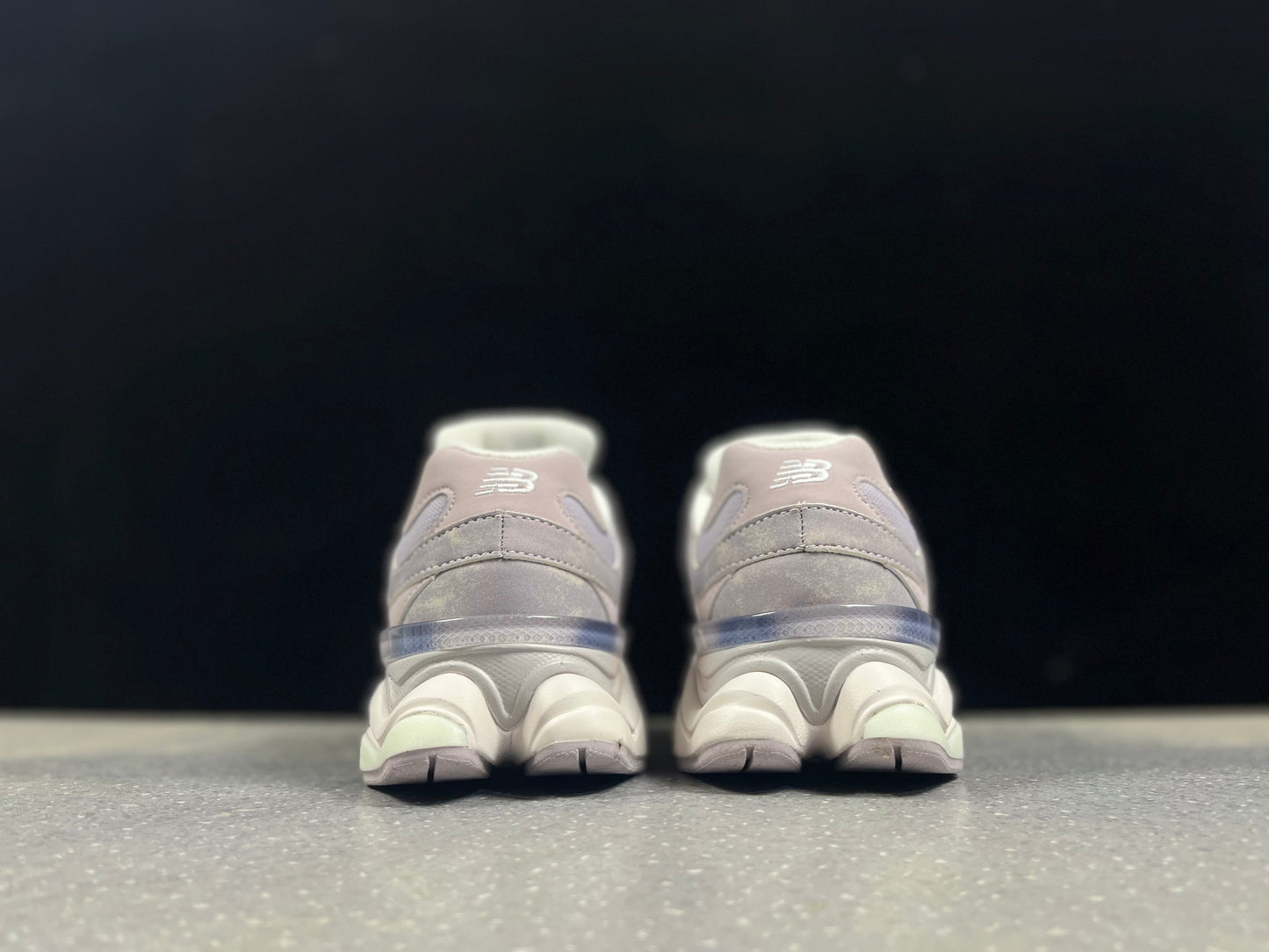 New Balance Grey tenisice — gornji prikaz