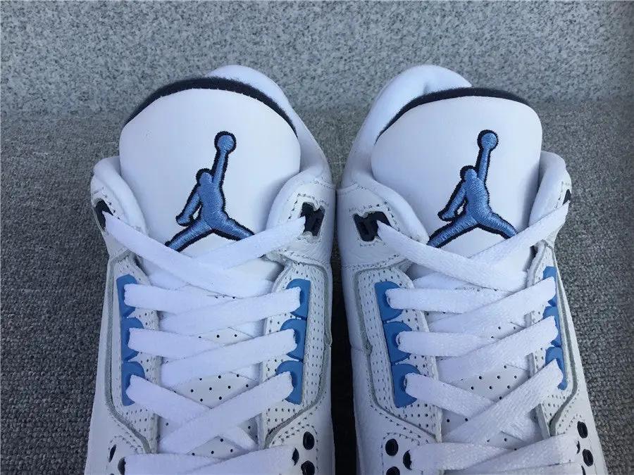 Jordan 3 UNC tenisice — gornji prikaz