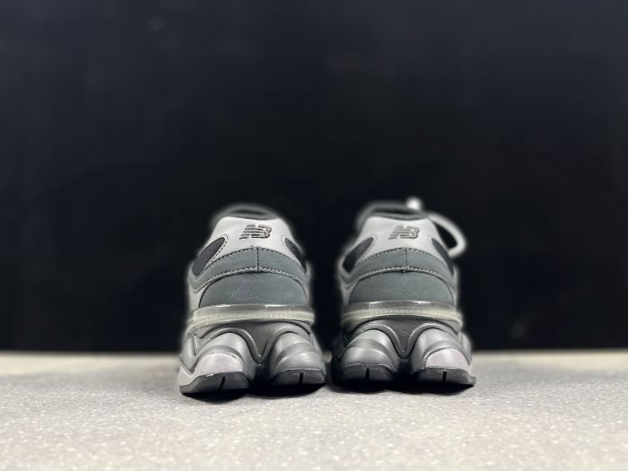 New Balance Black tenisice — gornji prikaz