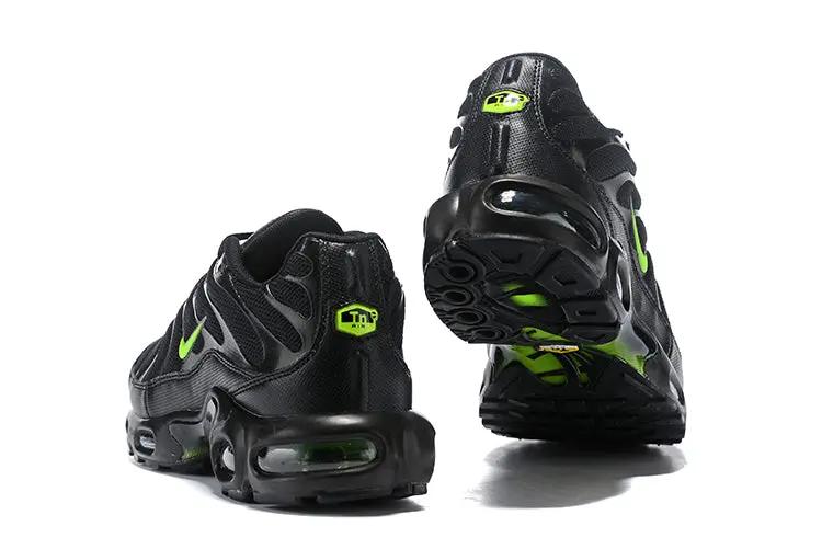 TN Black/Green tenisice — gornji prikaz