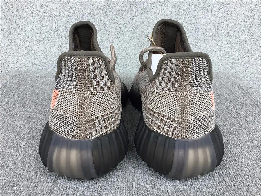 Yeezy 350 Ash Stone tenisice — gornji prikaz