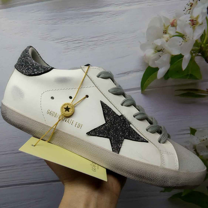 Golden Goose Black Star tenisice — bočni prikaz