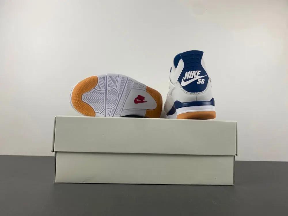 Air Jordan 4 SB Sapphire tenisice — detalj