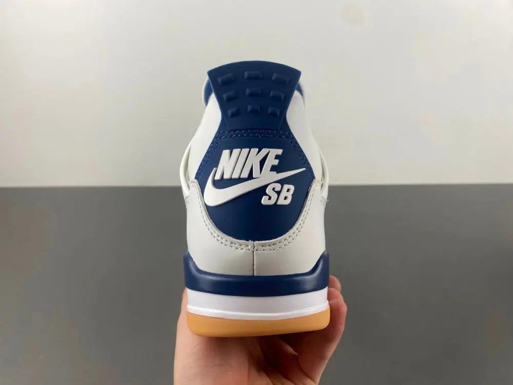 Air Jordan 4 SB Sapphire tenisice — fotografija 6