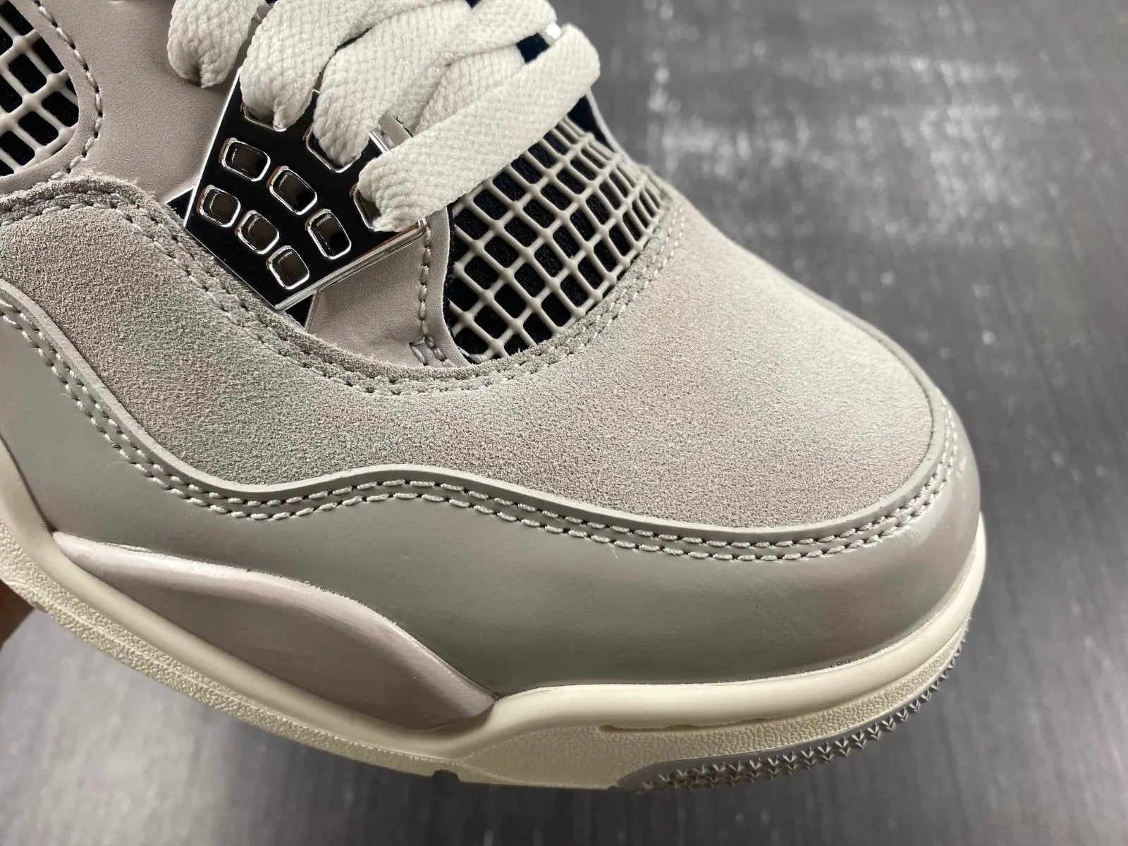 Air Jordan 4 "Frozen Moments" tenisice — gornji prikaz