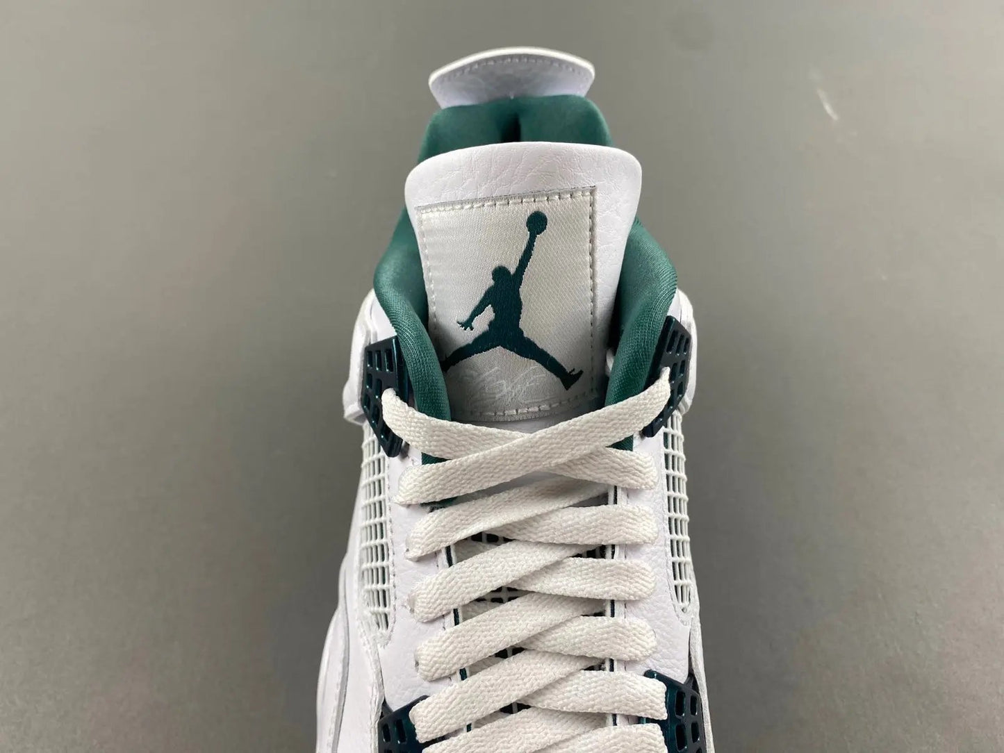 Air Jordan 4 "Oxidized Green" tenisice — straga