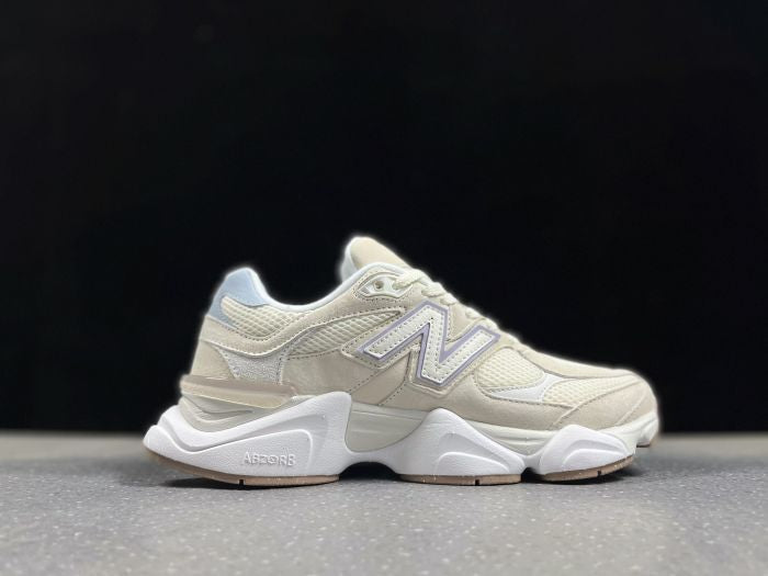 New Balance White tenisice — straga