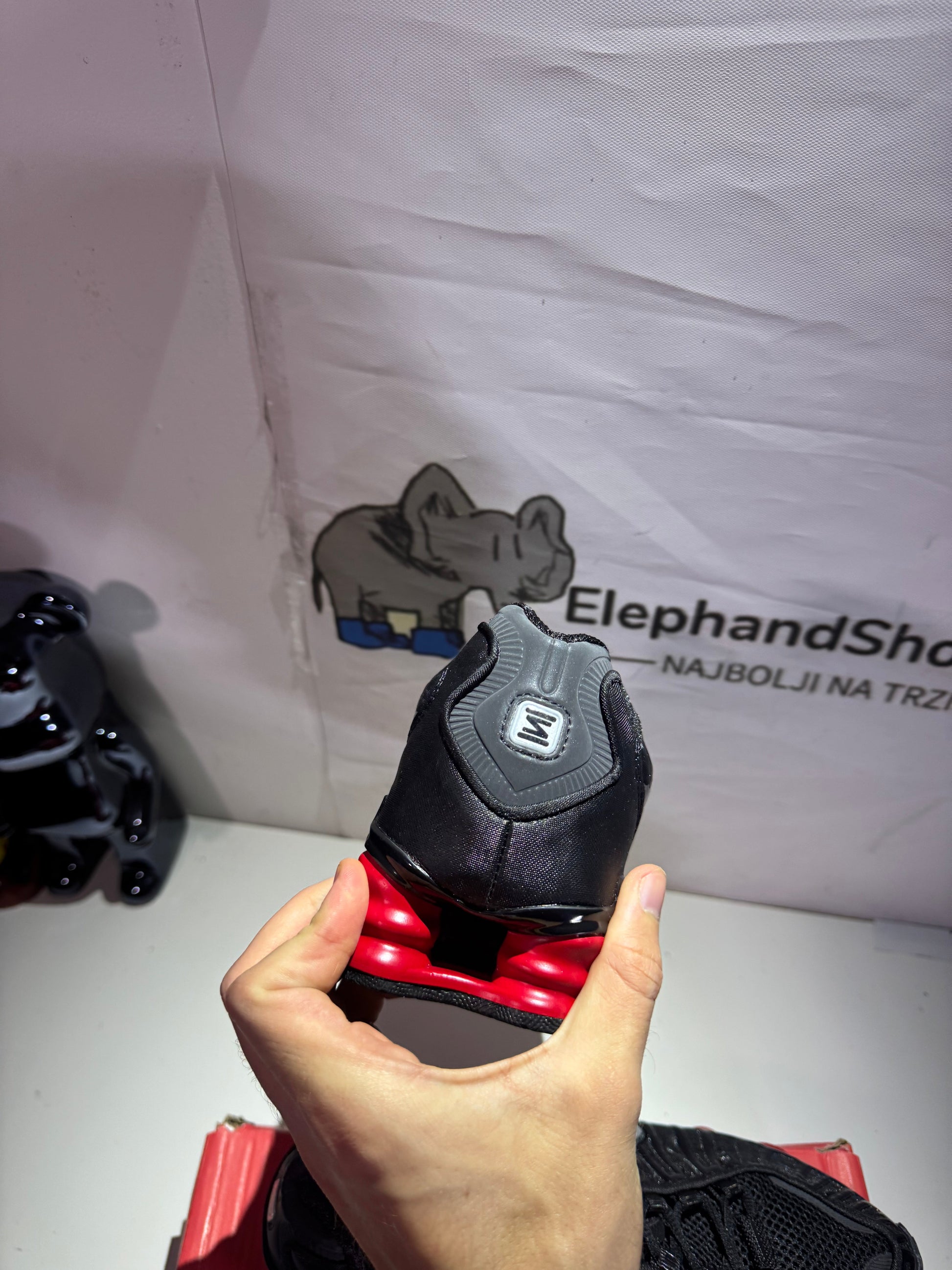 Shox Black Red (Odmah dostupne) br 41 Elephand.shoes