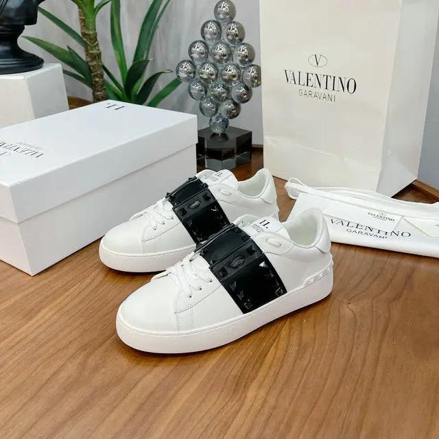Valentino Low White/Black tenisice — prednji prikaz
