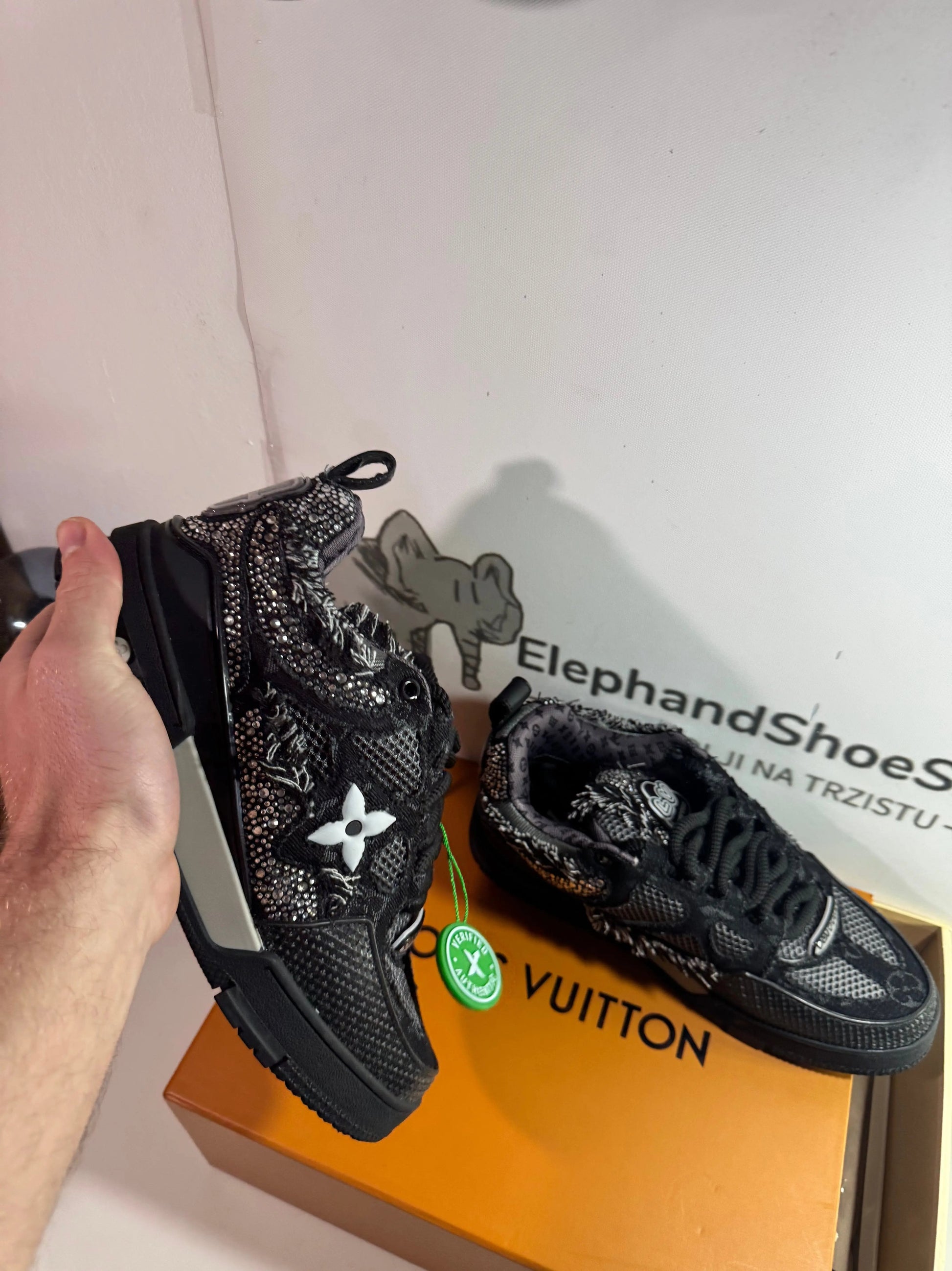 Louis Vuitton Black Sparkle tenisice — gornji prikaz