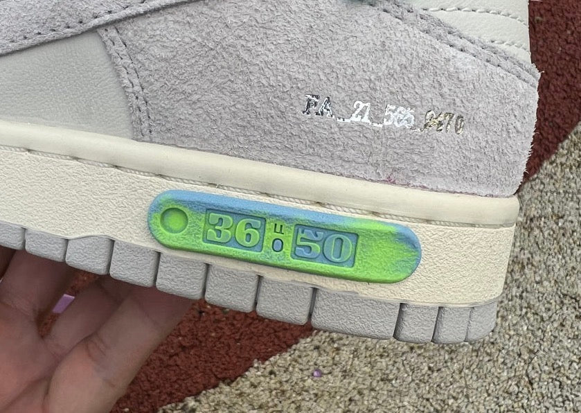 Off White Dunk "lot 37" tenisice — detalj