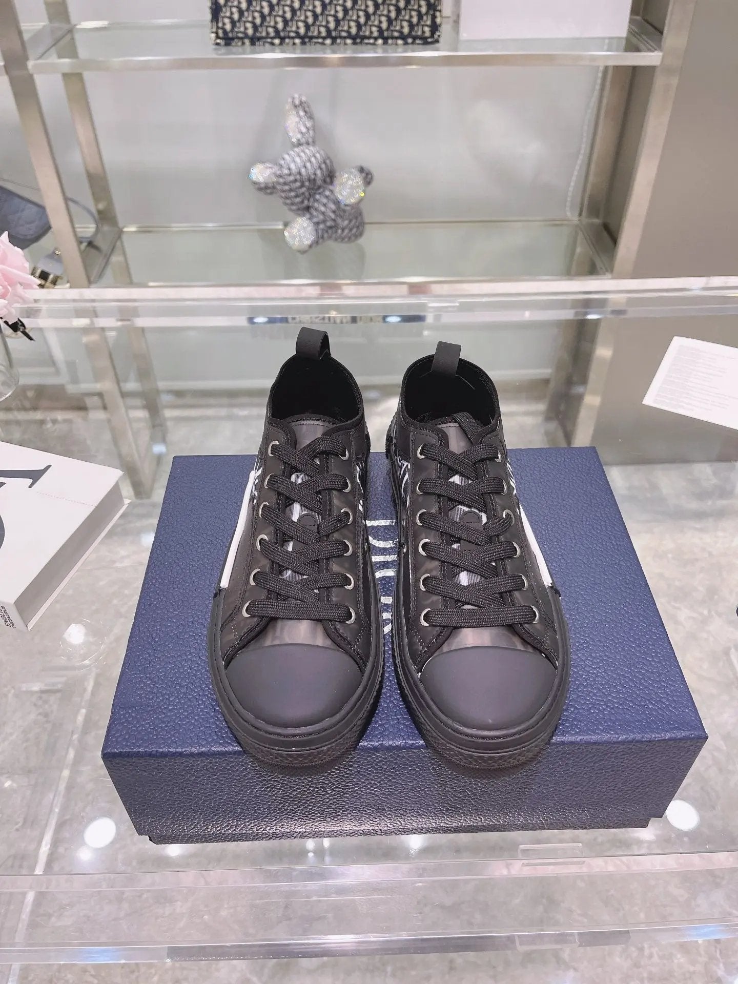 Dior Black Low tenisice — detalj