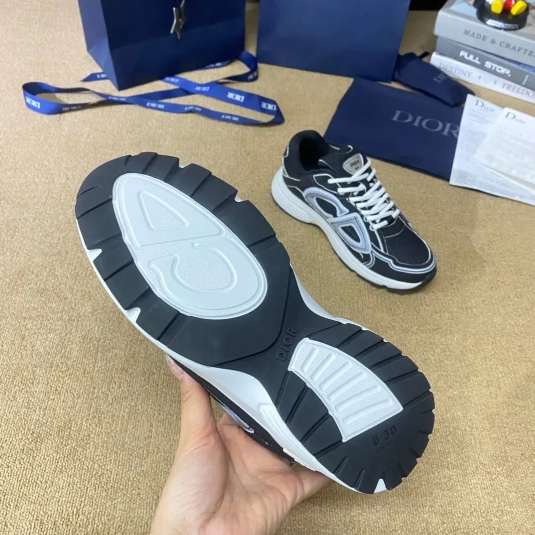 Dior Trainers Black/White tenisice — prednji prikaz