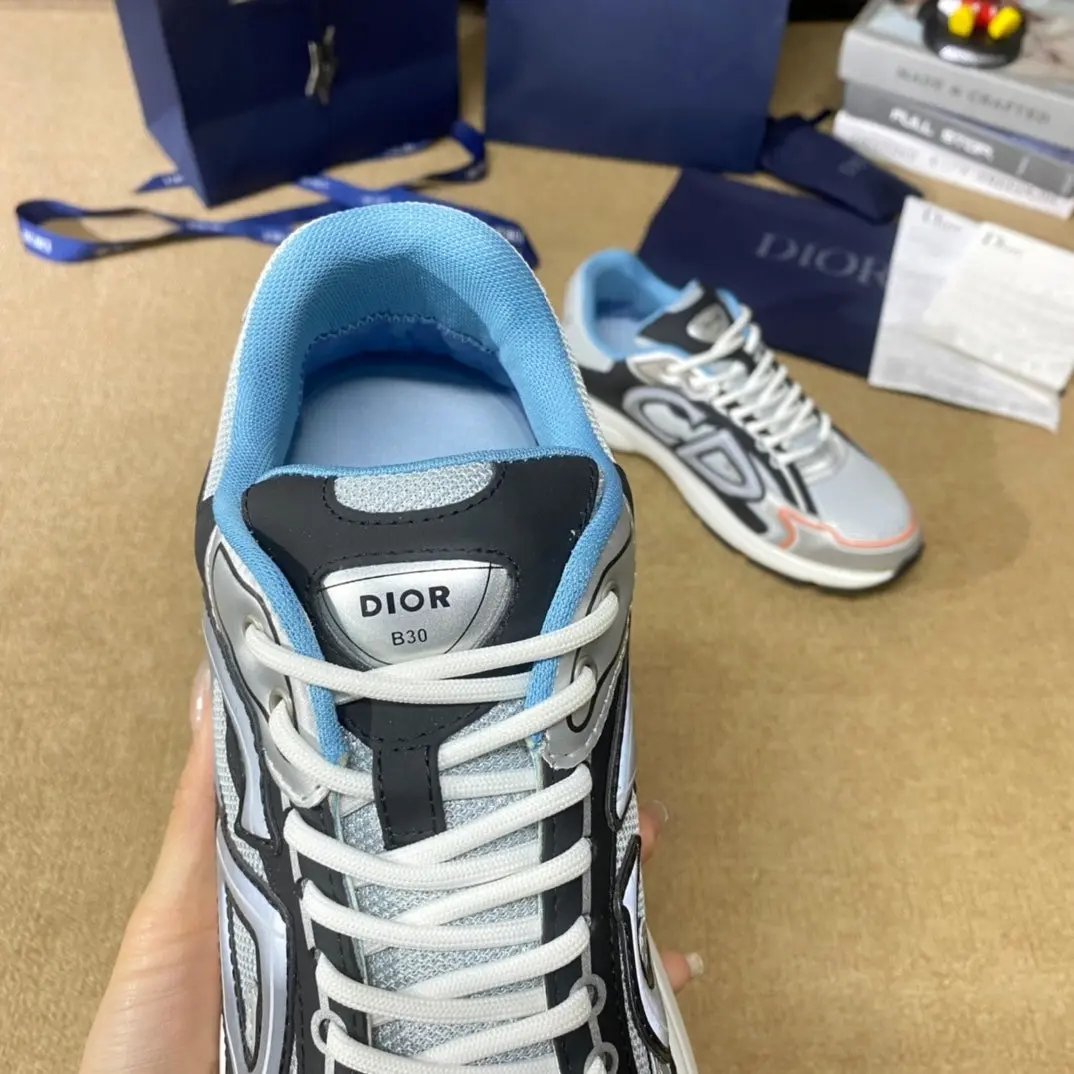 Dior Trainers Gray tenisice — straga