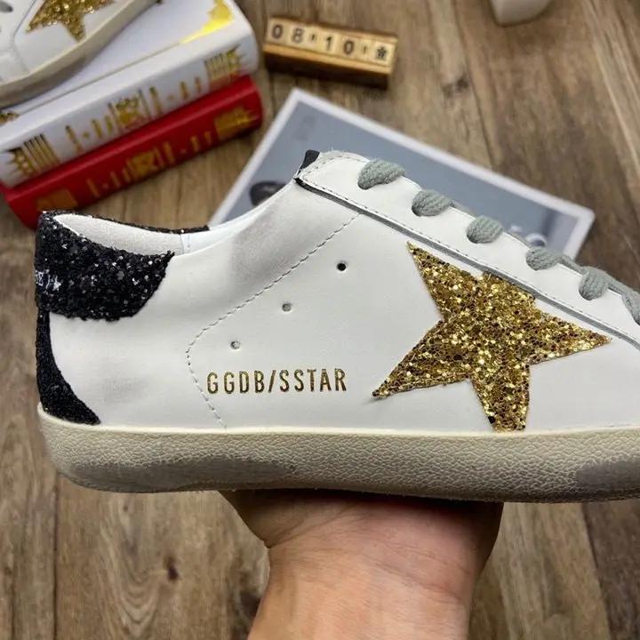 Golden Goose Gold / Black tenisice — gornji prikaz