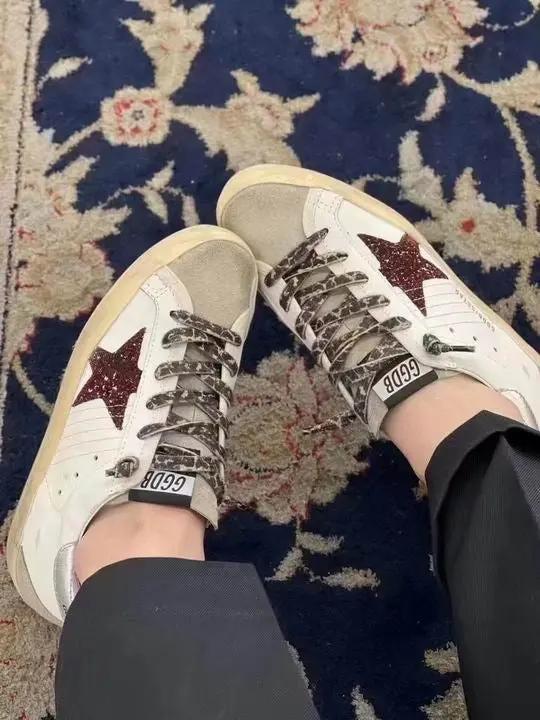 Golden Goose Red Glow tenisice — bočni prikaz