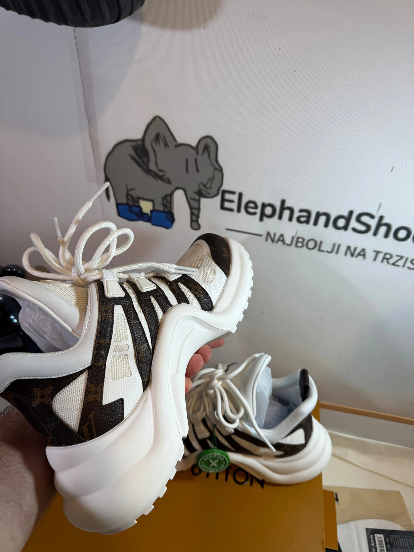 Louis Vuitton High Senakers tenisice — detalj