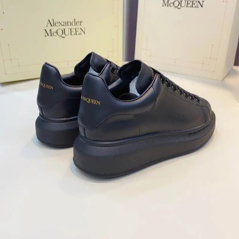 Mc Queen Black tenisice — bočni prikaz
