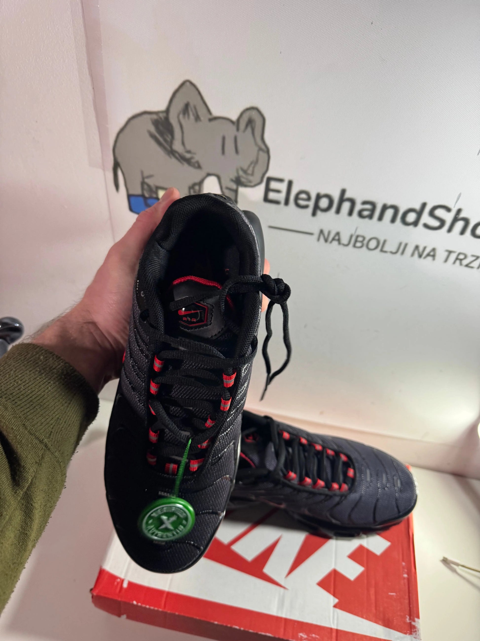 TN Black/Red tenisice — fotografija 6