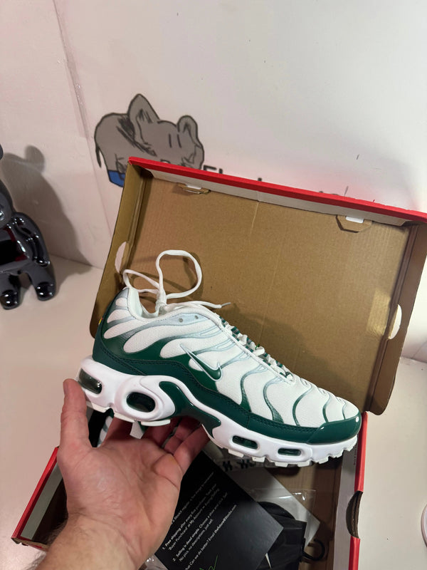 TN Lacoste tenisice — bočni prikaz