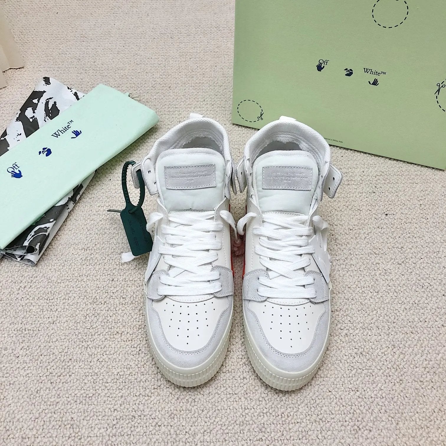 Off-White Mid-Top White tenisice — detalj