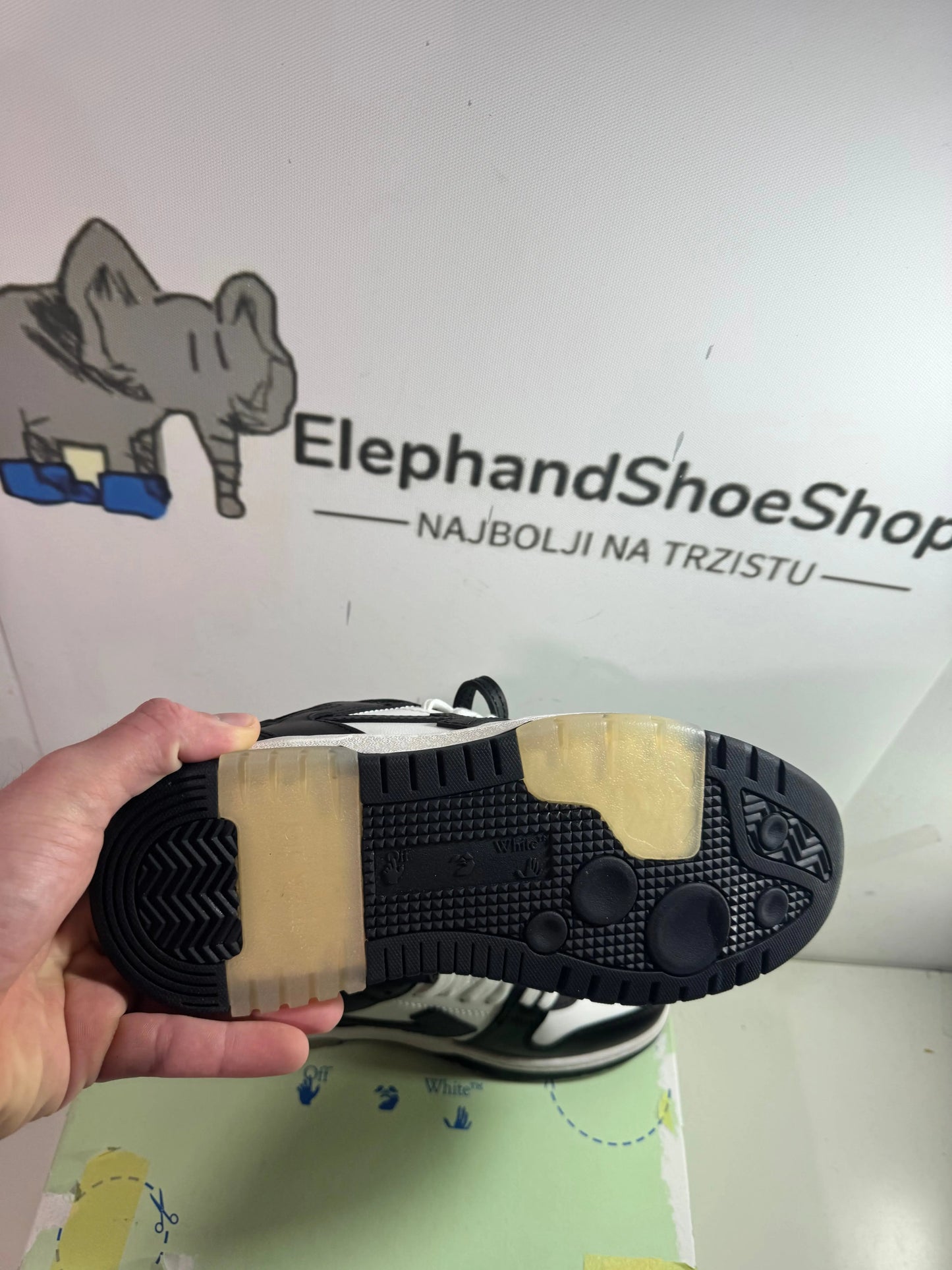 Off White Out the Office Black tenisice — prednji prikaz