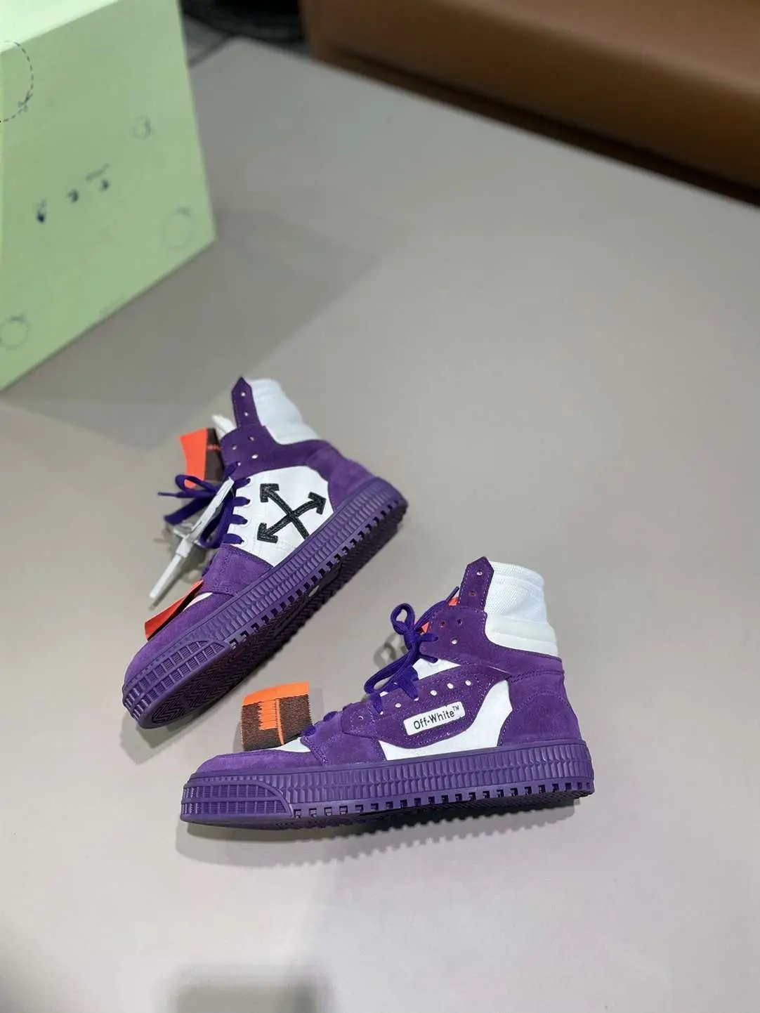 Off-White "Off-Court" 3.0 High-Top Purple tenisice — prednji prikaz