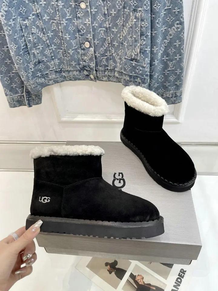 Ugg boots low mini čizme — straga