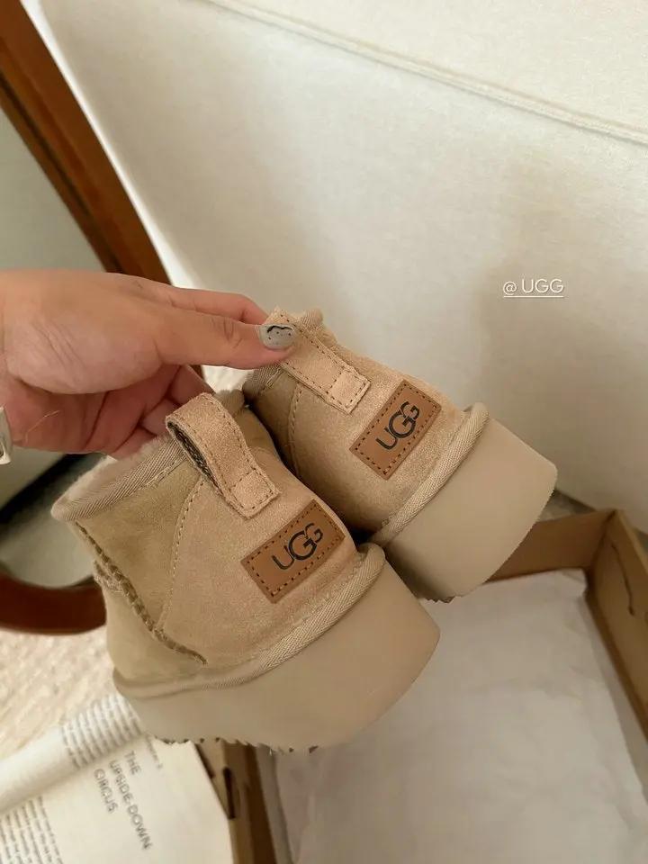 Ugg boots ultra mini čizme — detalj