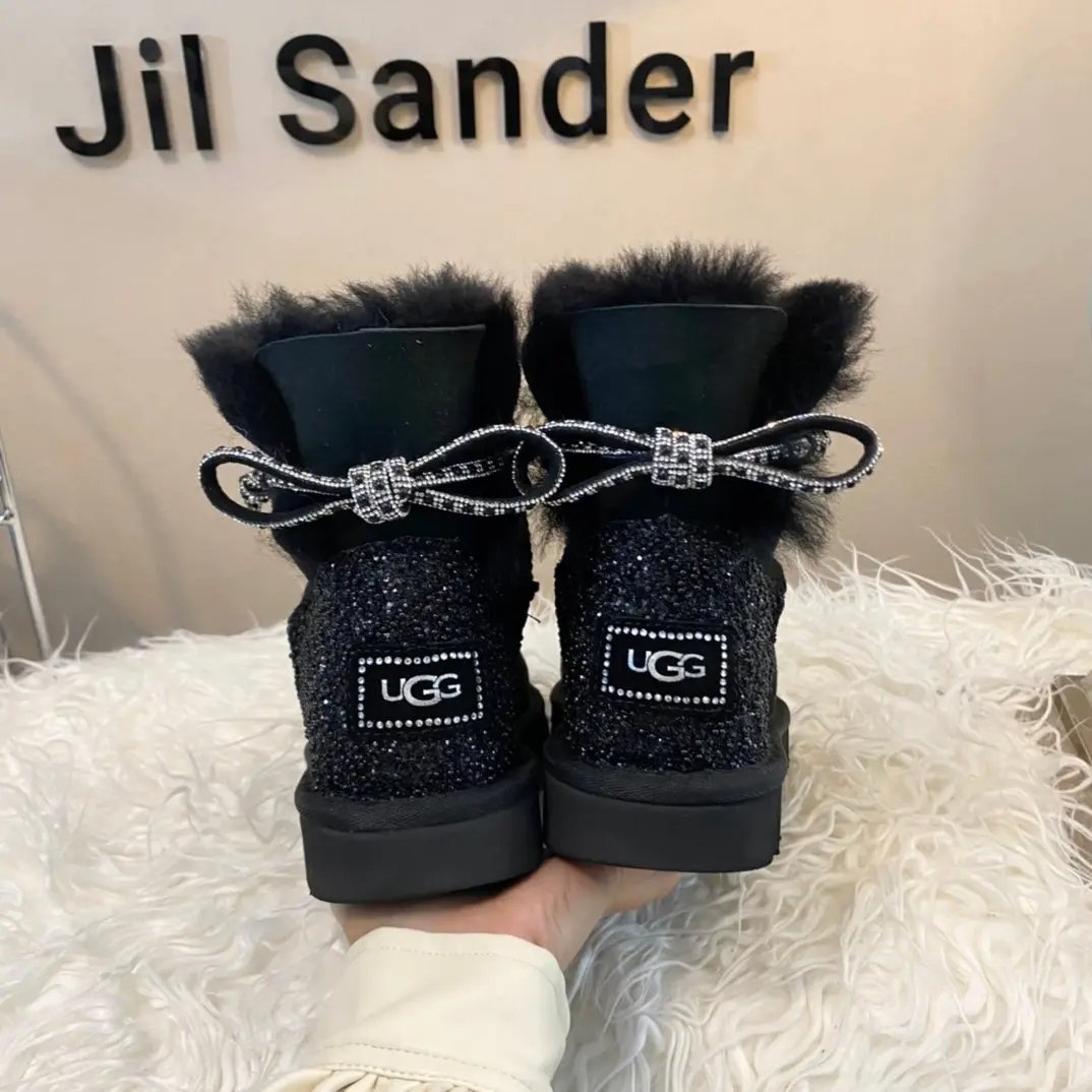 Ugg boots ultra mini black crystal čizme — gornji prikaz