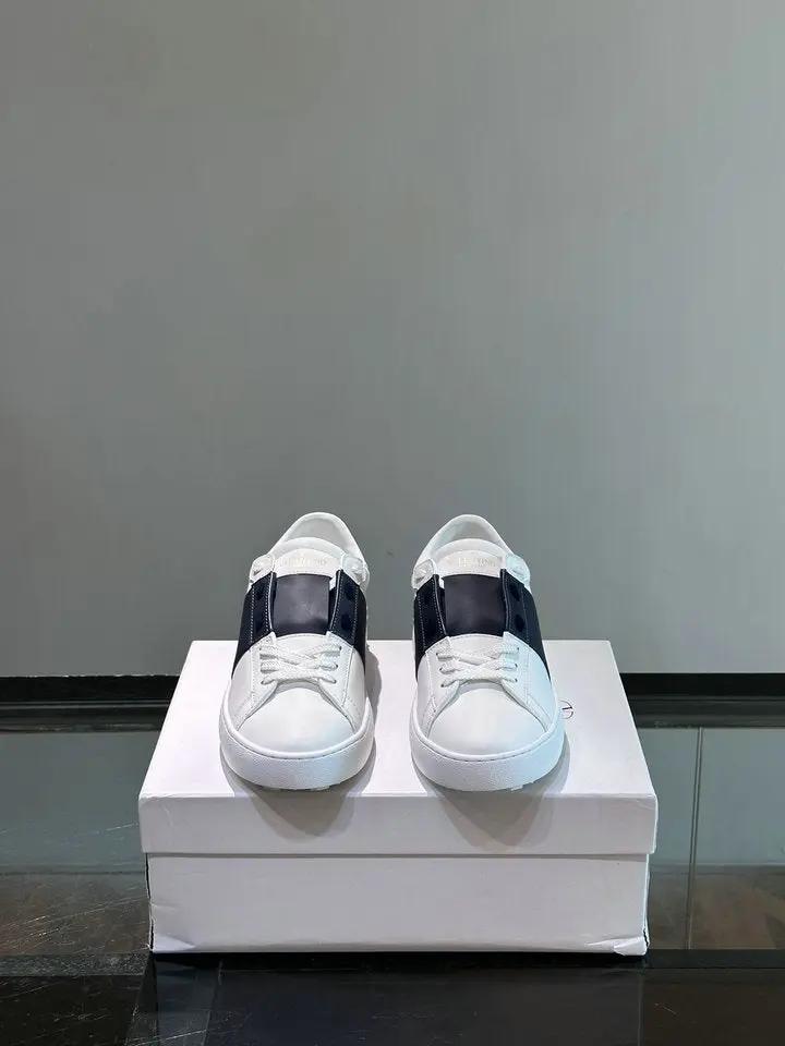 Valentino Low Dark Blue (without Spikes) tenisice — prednji prikaz