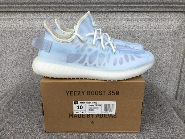 Yeezy 350 V2 Mono Ice tenisice — bočni prikaz