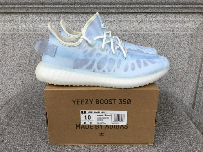 Yeezy 350 V2 Mono Ice tenisice — bočni prikaz