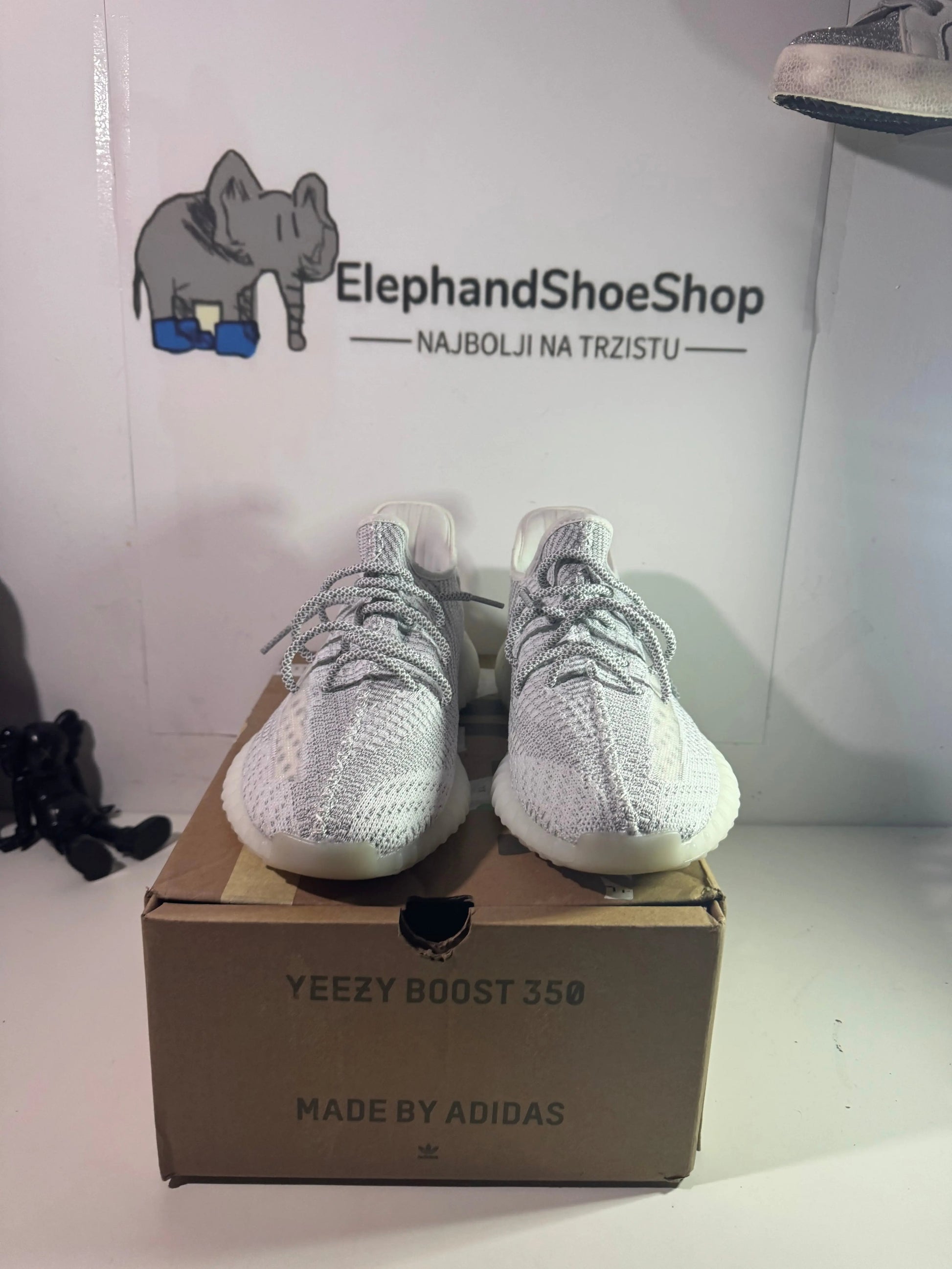 Yeezy Static tenisice — detalj