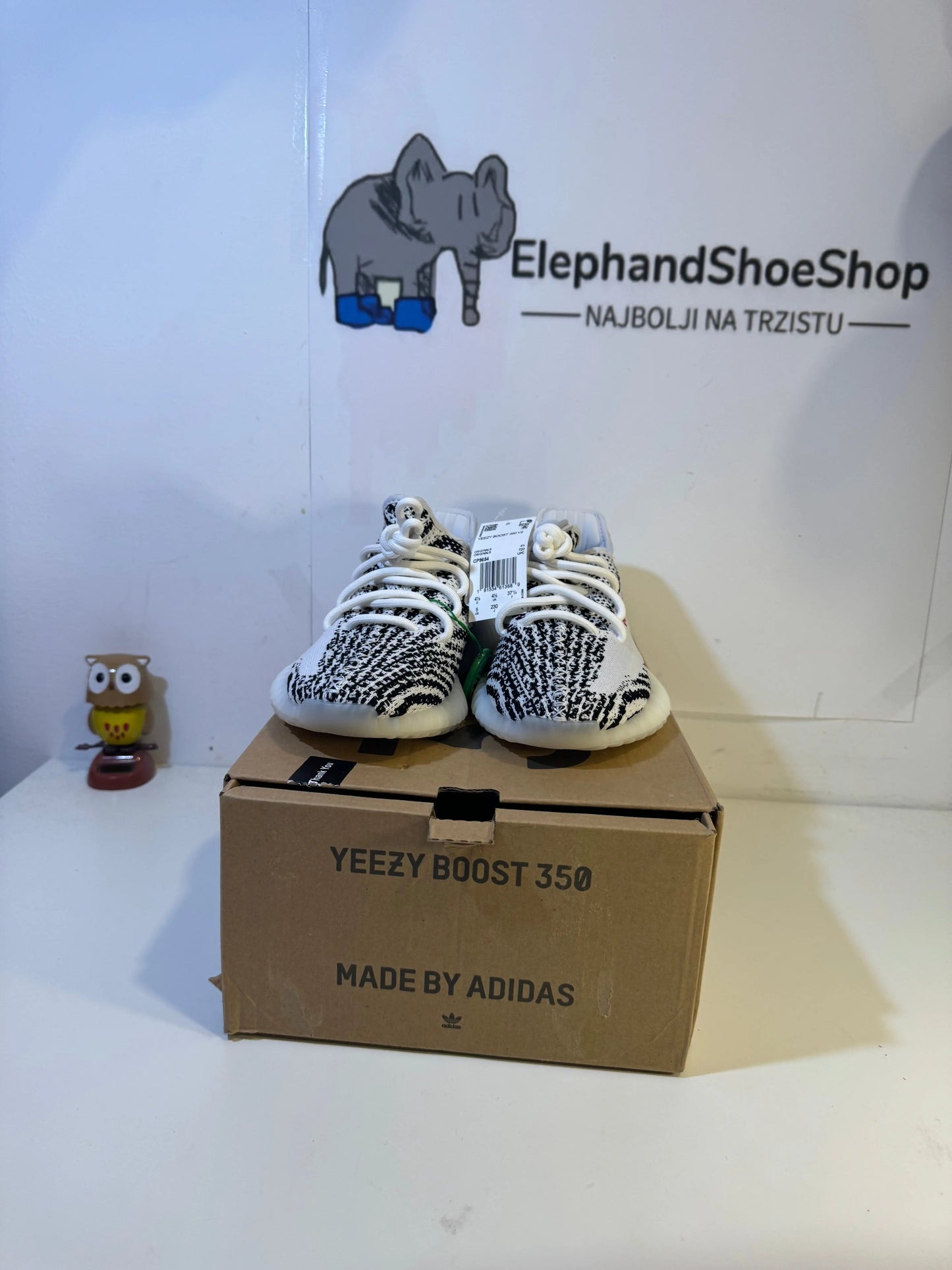 Yeezy Zebra tenisice — straga