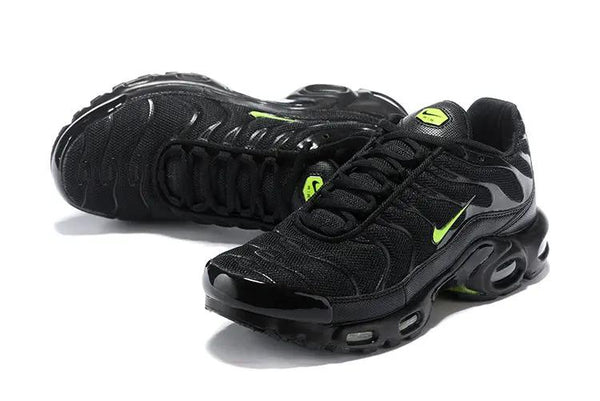 TN Black/Green tenisice — bočni prikaz
