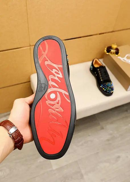 Louboutin tenisice — prednji prikaz