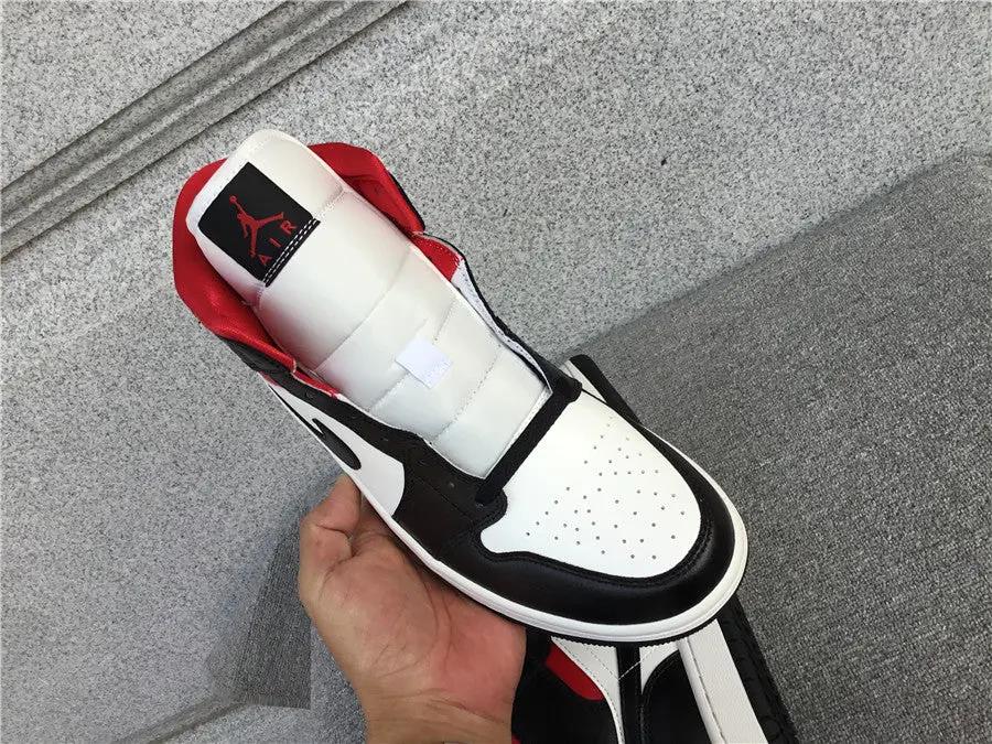 Air Jordan 1 Mid "Black White Red" tenisice — gornji prikaz