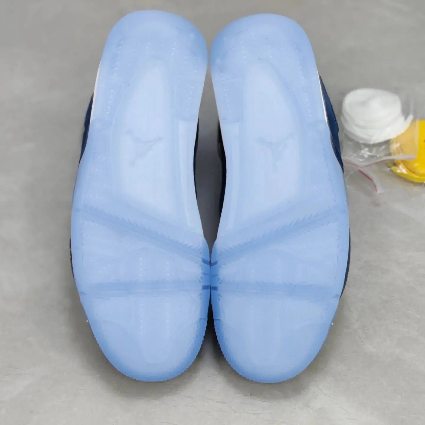 Air Jordan 4 Michigain (PE) tenisice — detalj
