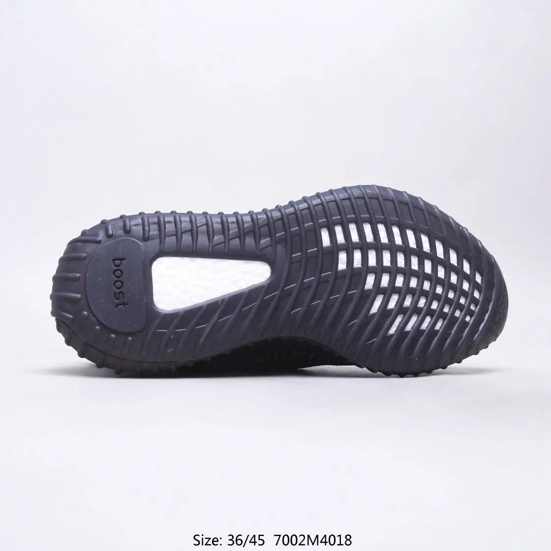 Yeezy 350 black Reflective tenisice — detalj
