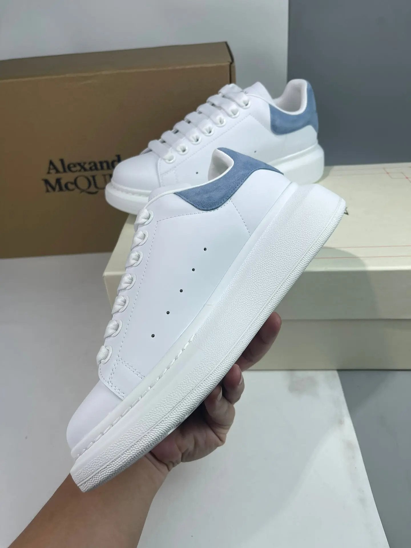 Mc Queen Baby Blue tenisice — straga
